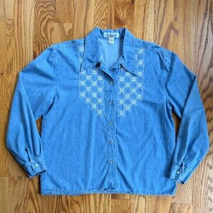 Ravel Light Blue Cotton Long Sleeve Button Down Women’s Shirt. Size Large